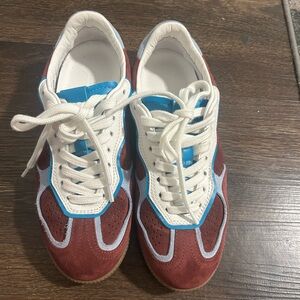 ALOHAS White and Teal Footwear